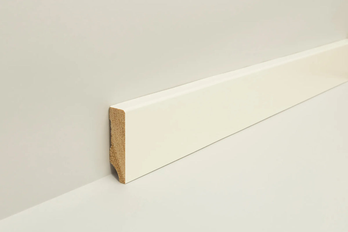 JOKA Sockelleiste Kiefer Cube 631 Weiß 16 x 58 mm Profilansicht