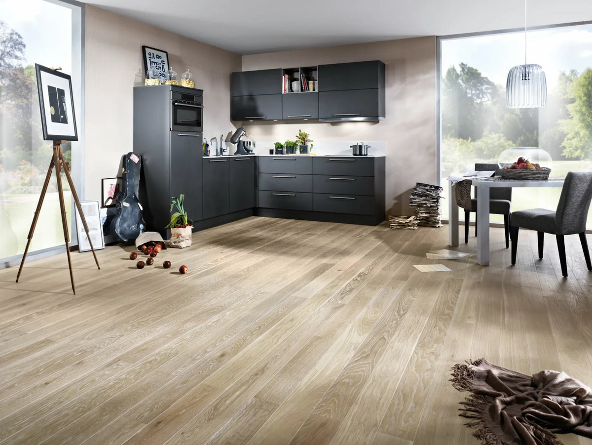 JOKA Calgary 527 LD E3925 Eiche Nature Öl Nordic Landhausdiele Parkett Raumbild