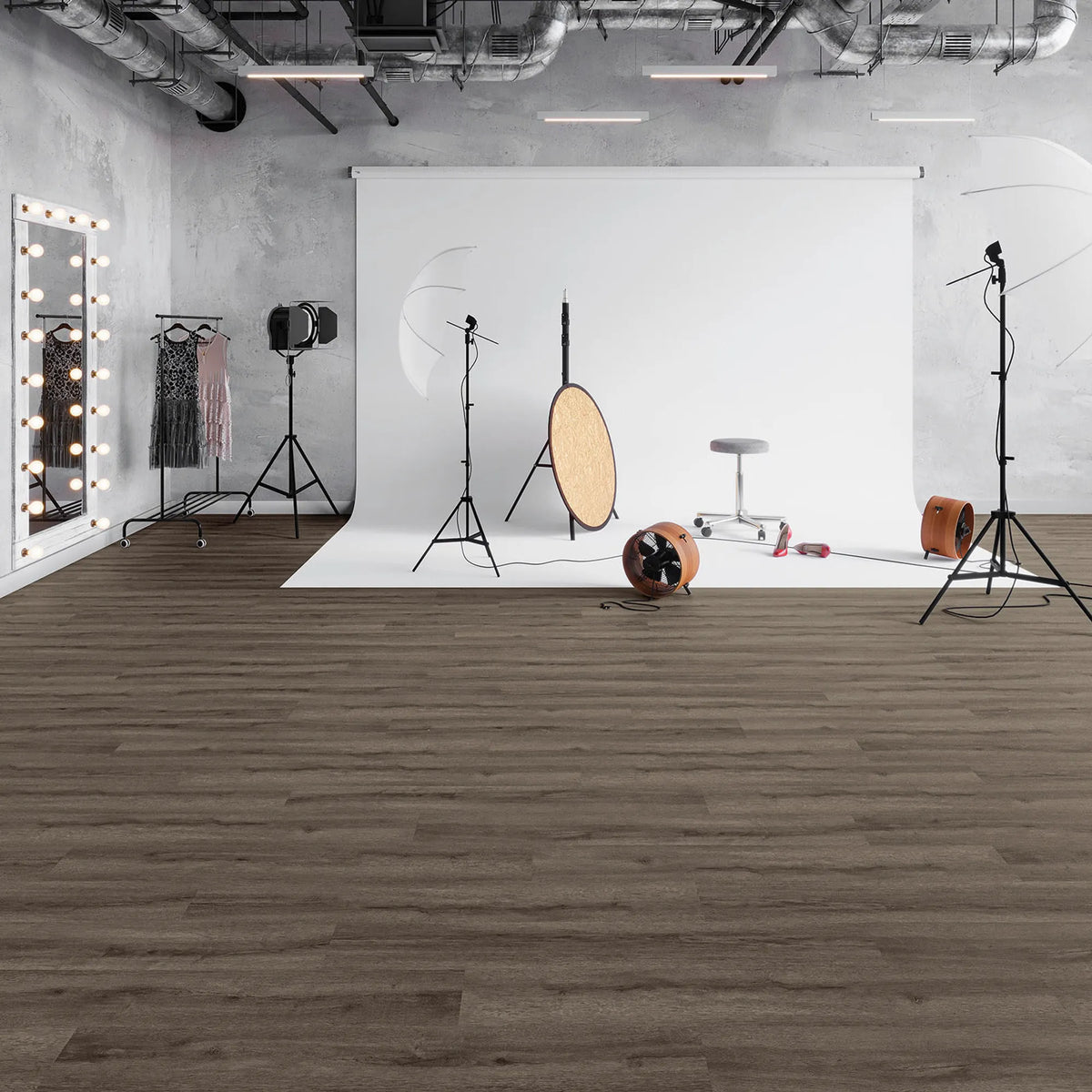 JOKA Design 555 Dryback 5309 Weathered Grey Oak Klebevinyl in einem professionellen Fotostudio mit verwitterter grauer Eichenoptik